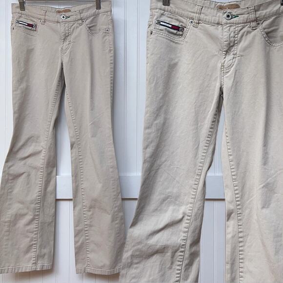Tommy Jeans Junior's 5 Beige Bootcut Khakis Pants Low Rise Stretch Y2K Style - Picture 1 of 13